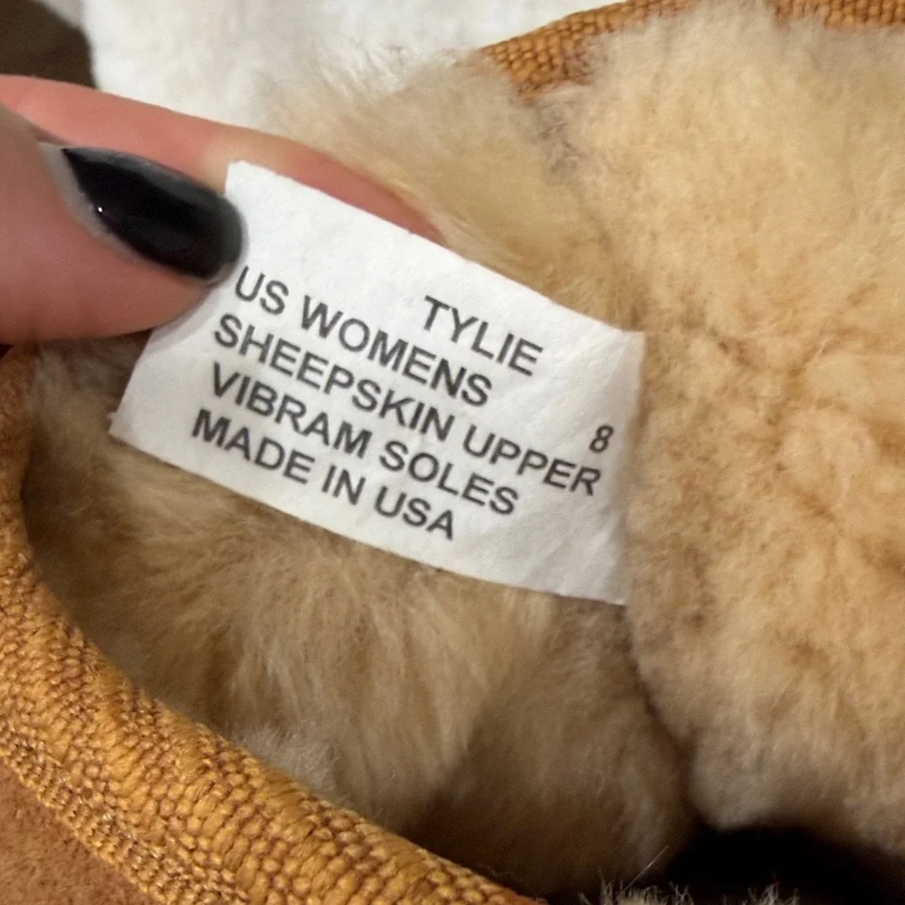 Tylie Malibu Brown and Tan Winter Boots - Picture 6 of 6